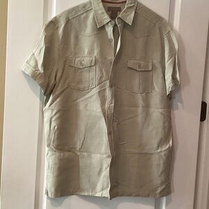 Men's Casual Button Down Shirt - Tan. C